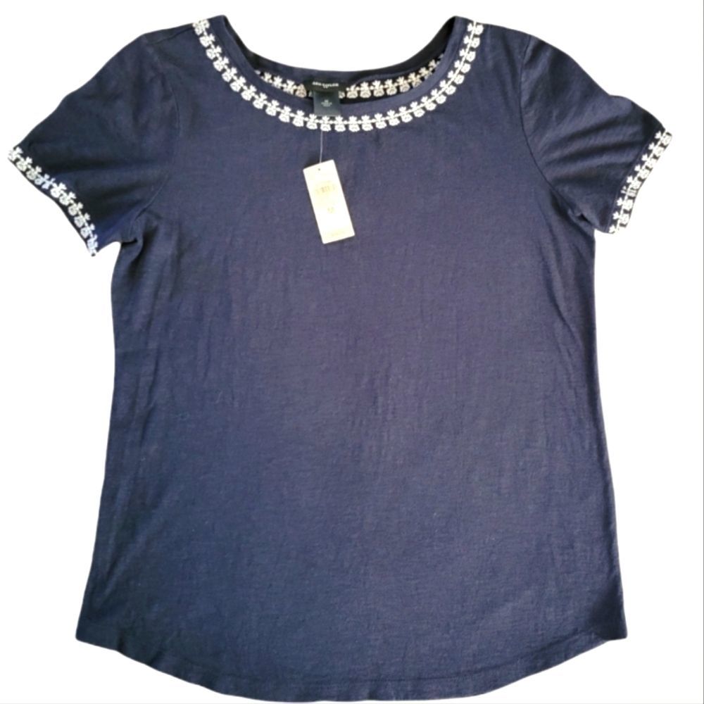 NWT ANN TAYLOR 100% COTTON NAVY SHIRT WITH WHITE EMBROIDERED TRIM SZ.M